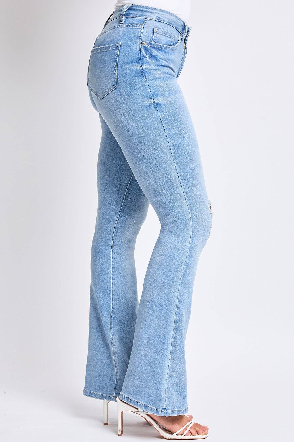 Essential Flare Jeans