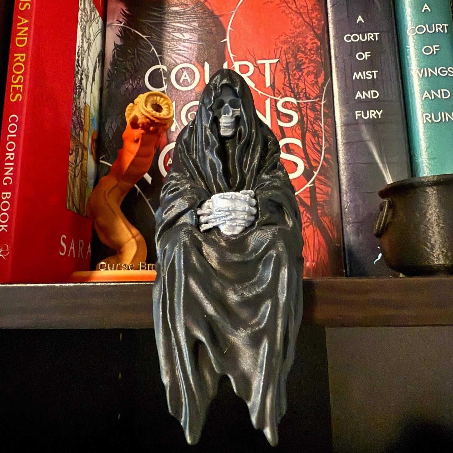 Reaper Shelf Sitter