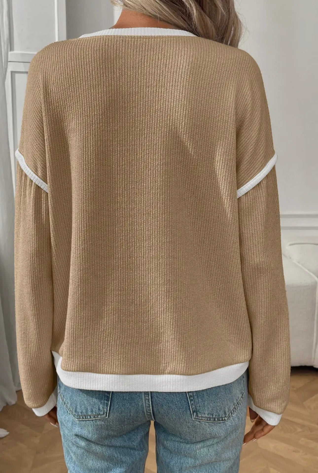 The Alyssa Pullover