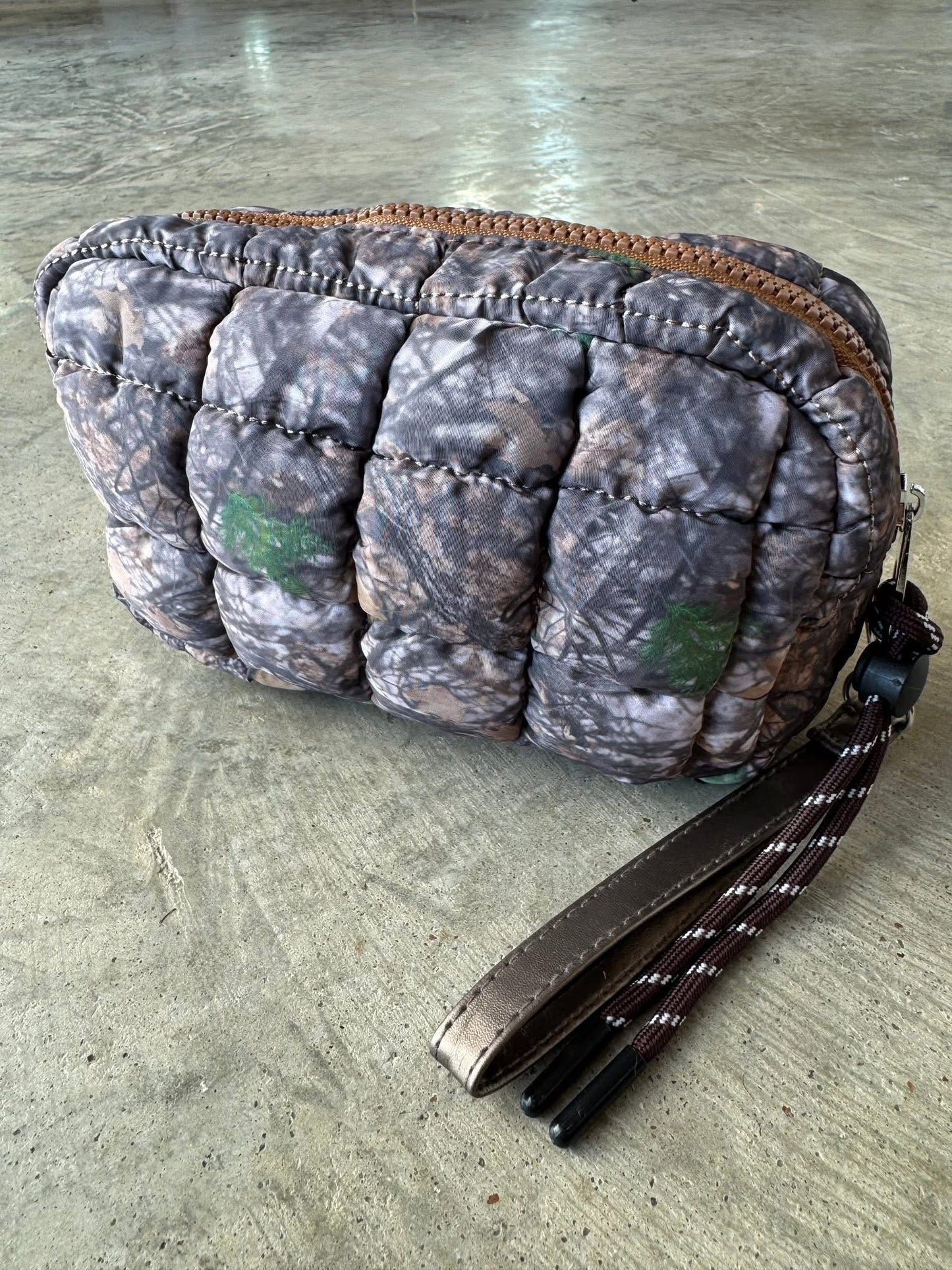 Mini Puff Clutch