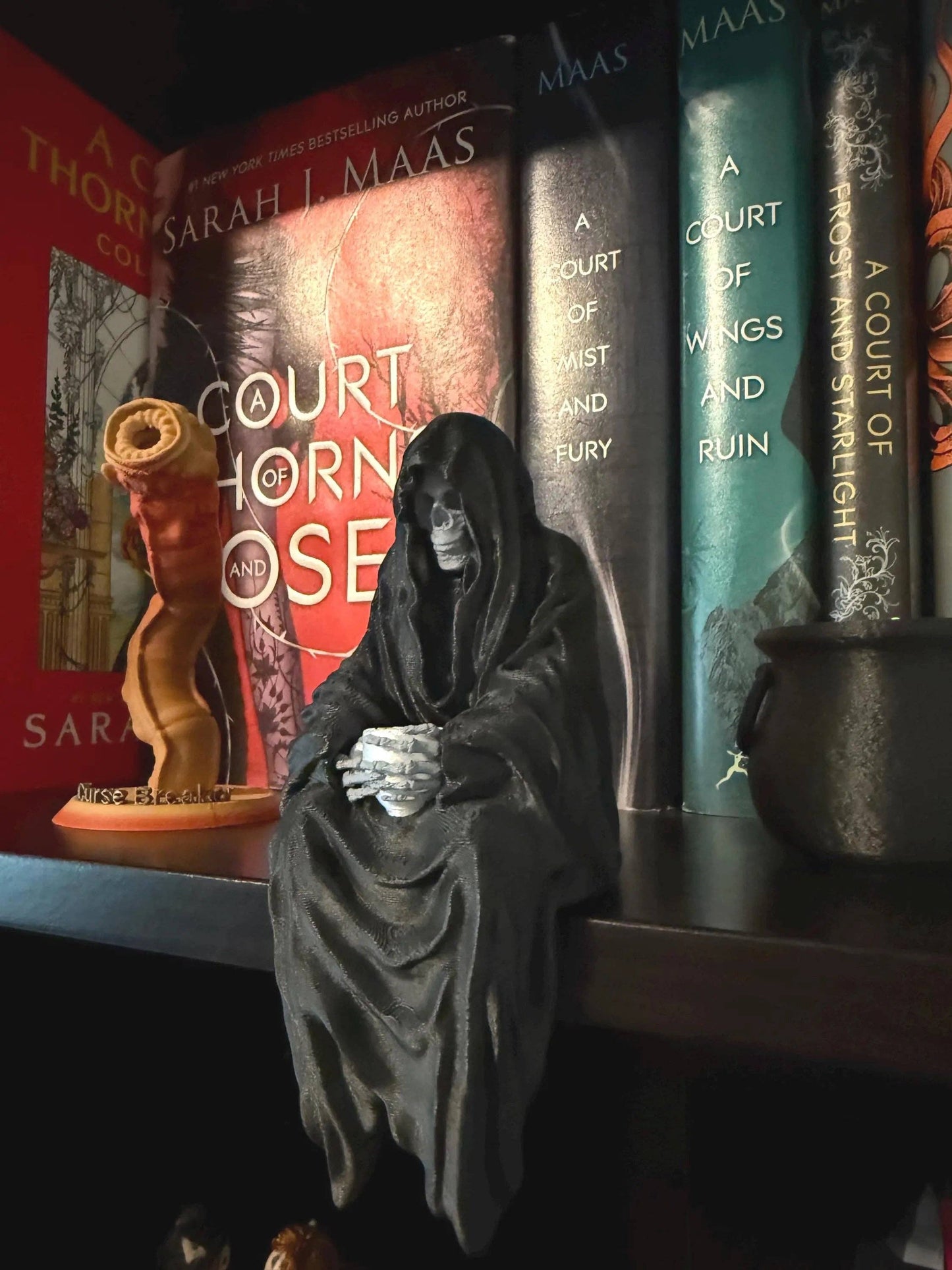 Reaper Shelf Sitter